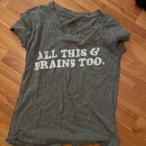 Graphic Tee Vintage, Grey with white lettering.